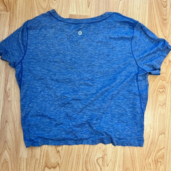 Lululemon Intended Crop Tee size 6 - Picture 3 of 3